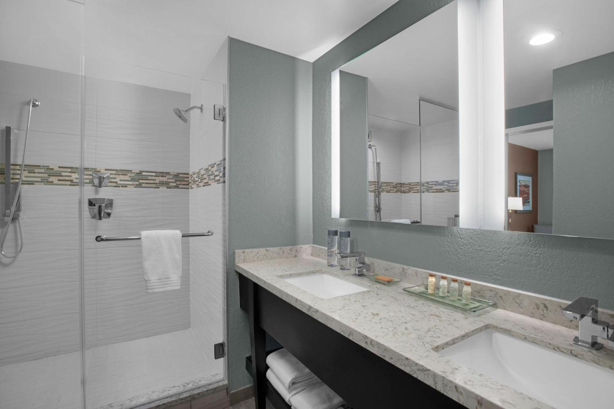 Renaissance Indianapolis North Hotel Carmel Bagian luar foto